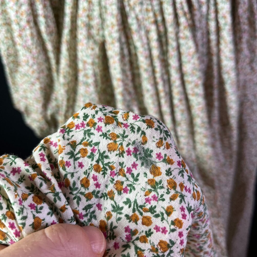 Homemade Amish Dress Floral Long Sleeve Hook-Front - Picture 6 of 13